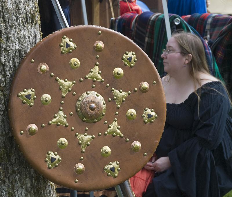 Faire-055A.jpg - Shield